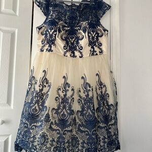 NWT Chi Chi London Lace Navy and Cream